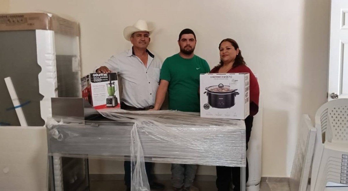 ENTREGA DE PROYECTOS PRODUCTIVOS PARA PERSONAS CON DISCAPACIDAD EN TEPACHE